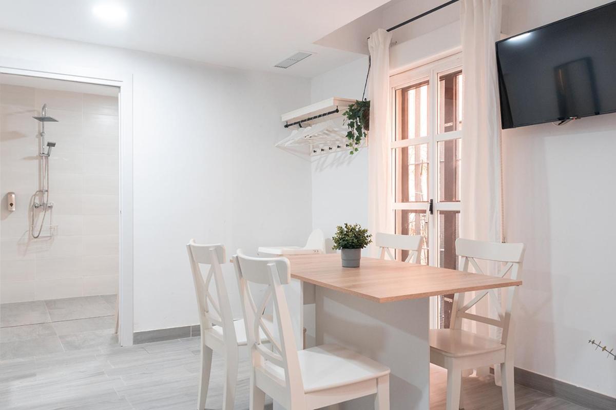 Old Town 1 Bedroom, 1 Bathroom, Wifi Appartement *